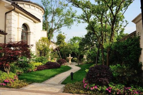 园林绿化中土方造型施工技术探讨